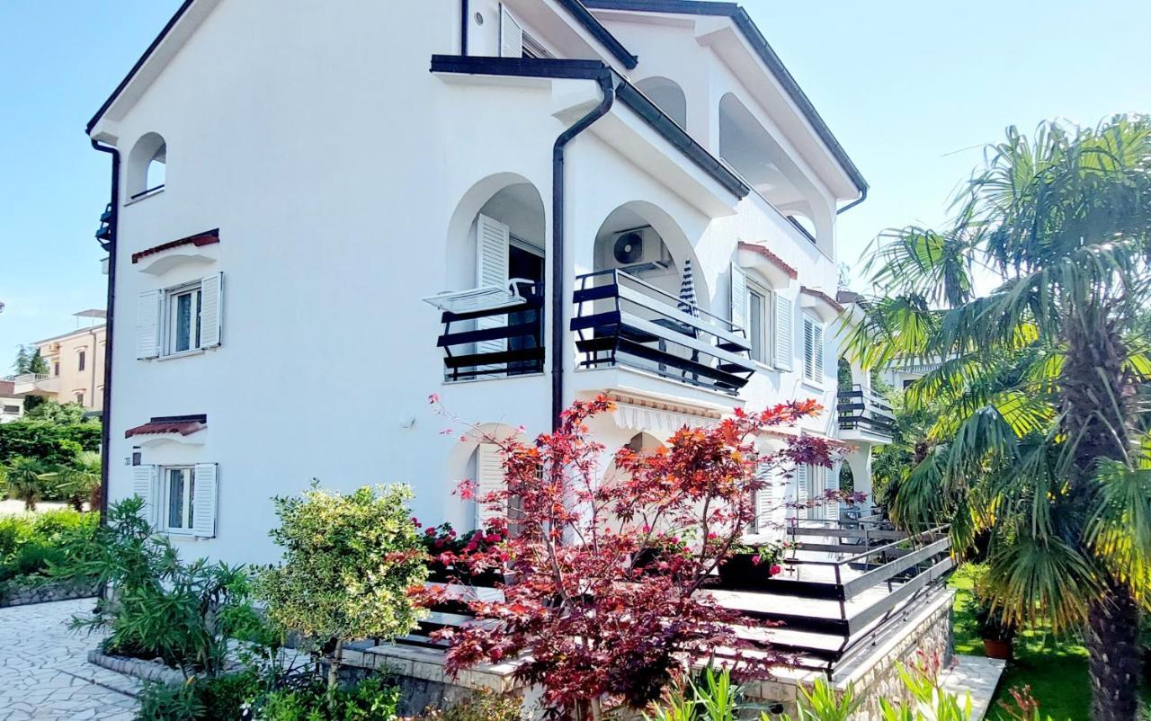 Apartments Bella Vita 2 Malinska Dış mekan fotoğraf